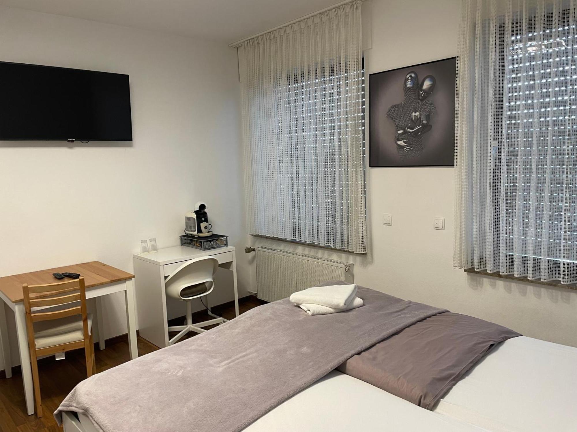 Hotel Kronenhof & Gaststaette Zum Fehling Юлих Экстерьер фото